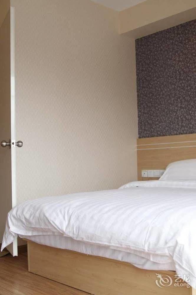 Dujiangyan Easy Hotel Экстерьер фото
